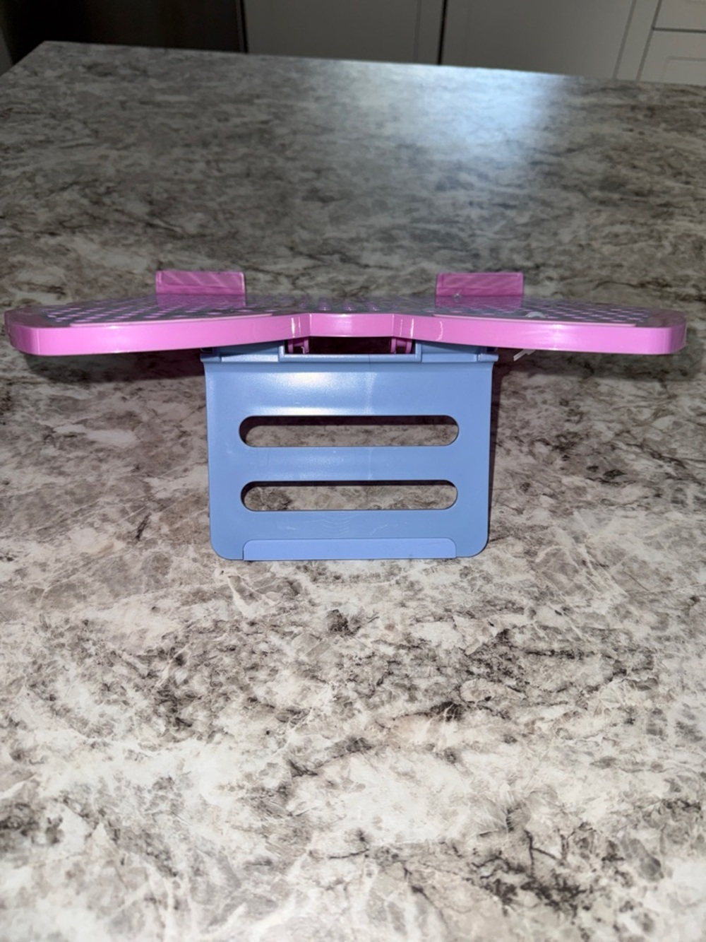 Bow-Shaped Pink and Lavender Book/Tablet Stand - Picture 2 of 3